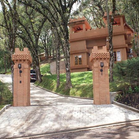 Pousada Do Castelo モンテ・ヴェルデ エクステリア 写真